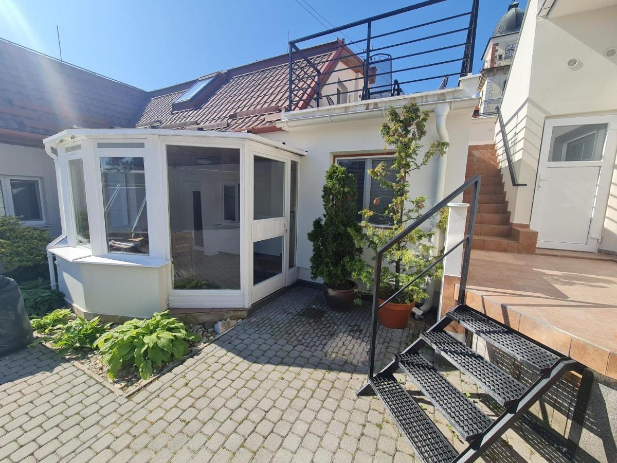 Apartmany Modry Den Bojnice Esterno foto